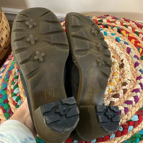 Dr. Martens leather  heeled loafers - Picture 7 of 7